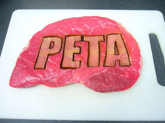 Yummy Link: How To Laser Cut a Steak