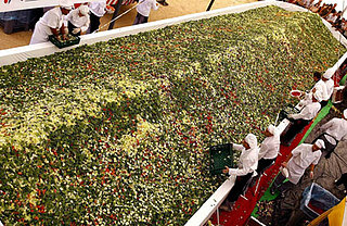 Spain Serves Up the World's Largest Salad