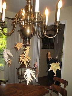 DIY: Glitter Falling Leaves