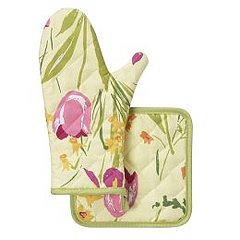 Off to Market: Pretty Pot Holders