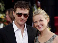 Reese and Ryan -- Legally Single