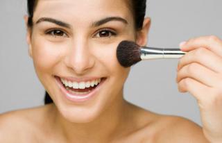 How To: Applying Your Blush