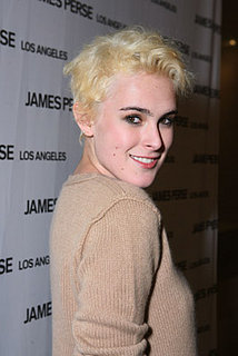 Love It or Hate It? Rumer Willis Goes Blonde. Very Blonde.