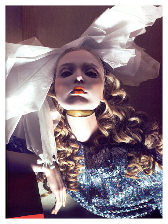 POP "I'm a Marionette"
Photographers: Mert & Marcus.
Model: Suvi Koponen
