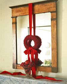 Decorate your mirrors this Holiday Season!