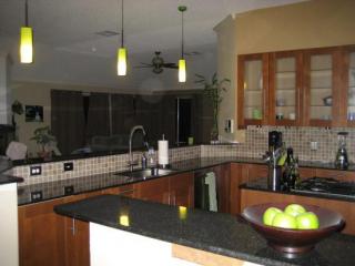 Su Casa: A Sleek Kitchen Remodel