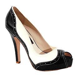 NLIGHT by Steve Madden