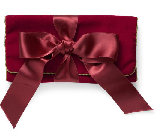 Fab Gift Guide: The Glam-Ma