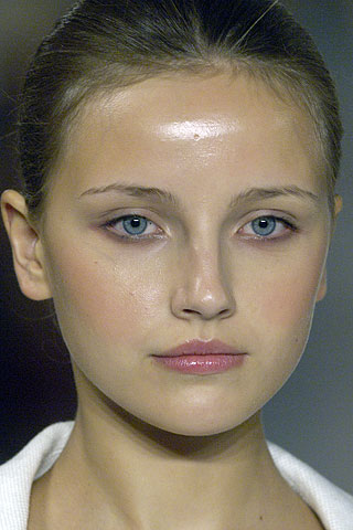 Beauty Spring Peek: Raspberry Pink Lips Beauty Spring Peek: Raspberry Pink Lips