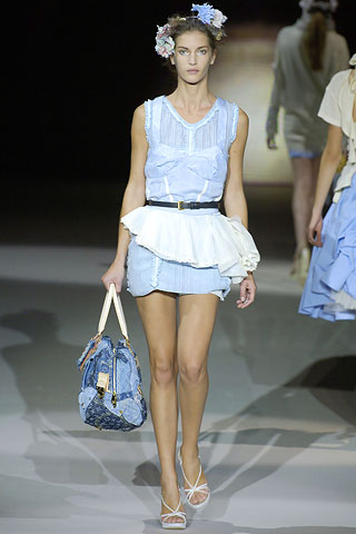Paris Fashion Week: Louis Vuitton Paris Fashion Week: Louis Vuitton