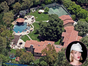 Sugar Bits - Brit's New Crib Paid for by New Gig