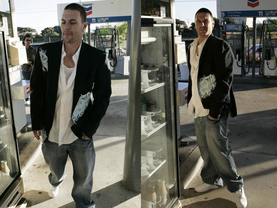 Kevin Threatens Britney with Tell-All Book