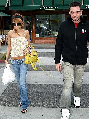 Nicole and DJ AM Back Together?