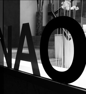 Get Golden Globe Ready: Nao Spa