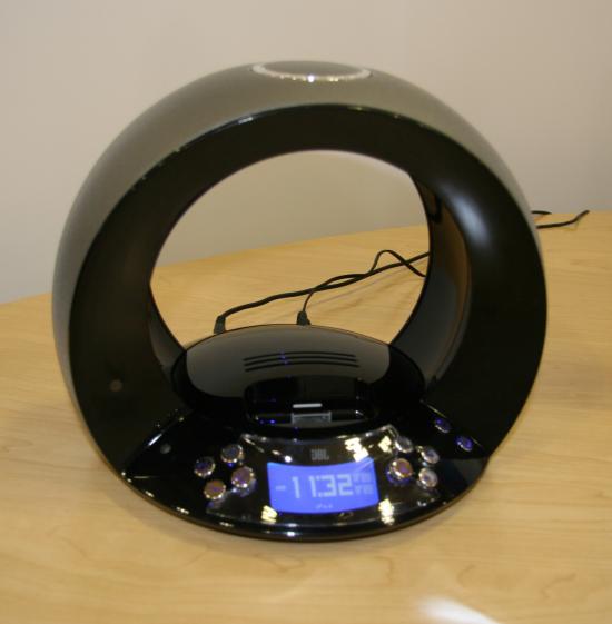 Novelty iPod Speaker - Looks And Sounds Good
