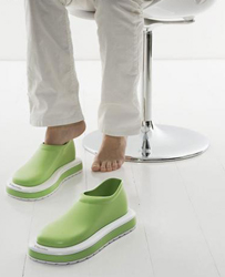 DustMates: Vacuum With Your Feet
