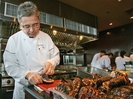 Thailand's $25,000 Dinner