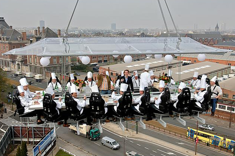 Dinner in the Sky