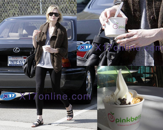 Kirsten Dunst Loves pinkberry, But Will You?